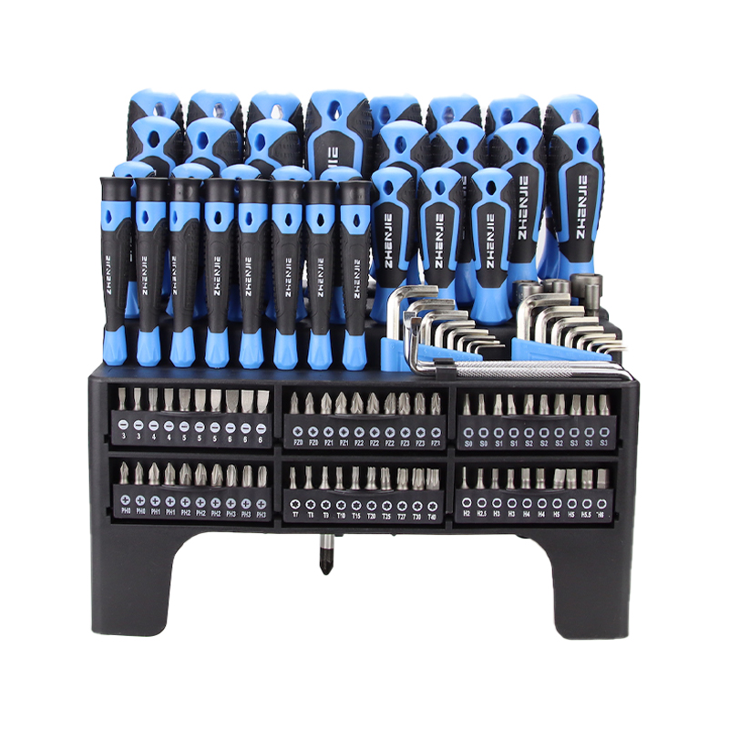Pluces des services publics: polyvalents parmi les outils multifonctionnels