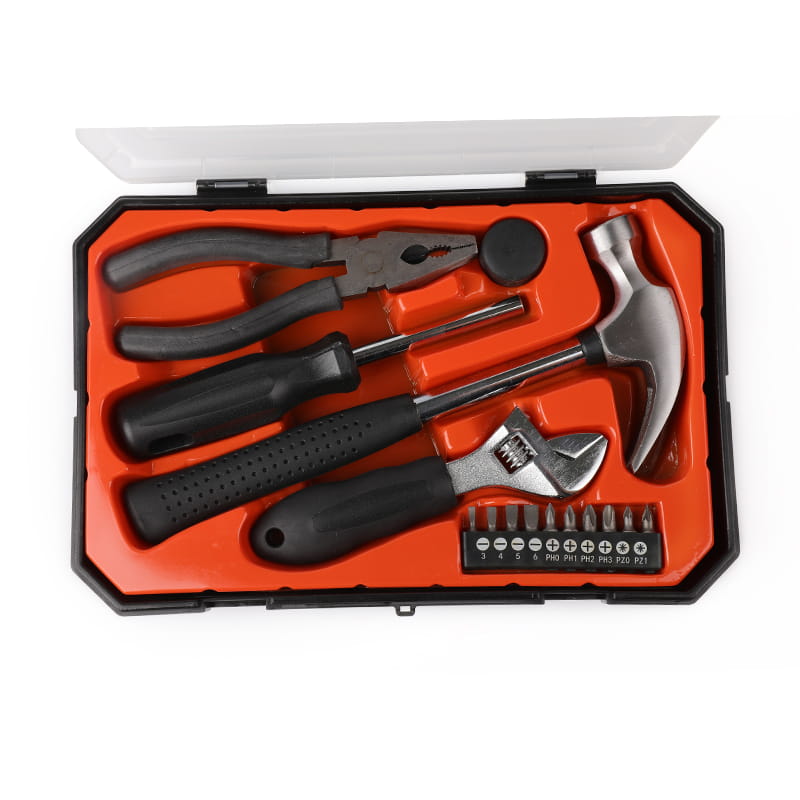 Pluces des services publics: polyvalents parmi les outils multifonctionnels