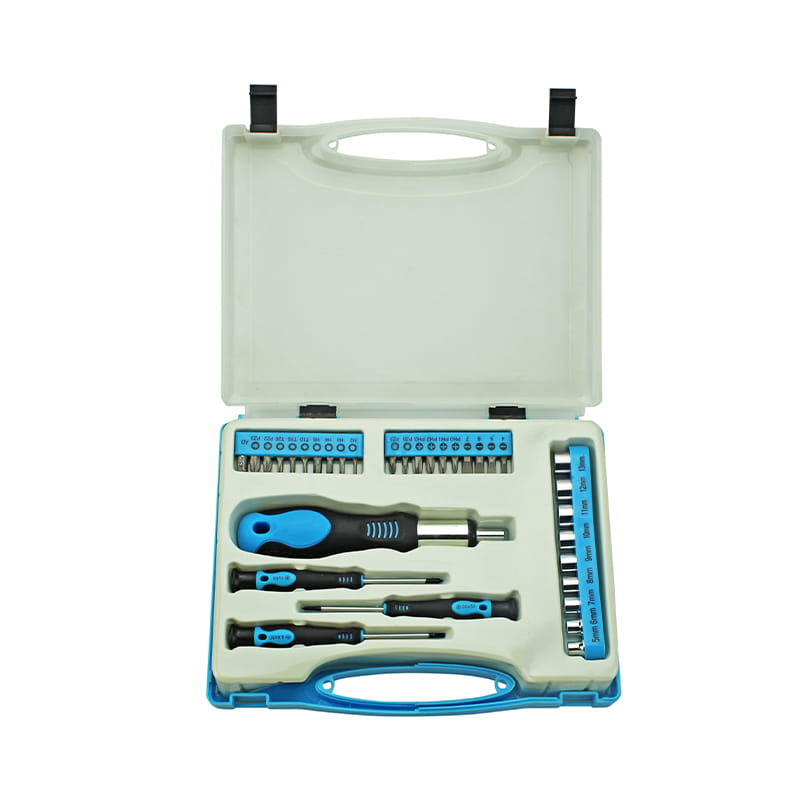 Pluces des services publics: polyvalents parmi les outils multifonctionnels
